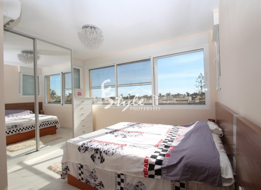 Townhouse by the sea in La Zenia, Orihuela Costa, Costa Blanca, Spain