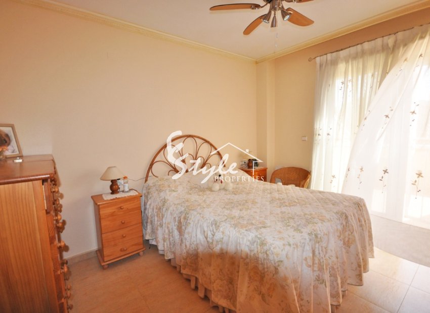 Townhouse in Mariblanca, Punta Prima, Costa Blanca - master bedroom