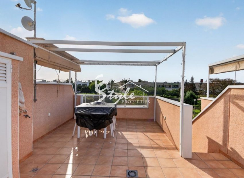 Townhouse of 3 Beds for Sale in Vista Azul XXII in Punta Prima, Costa Blanca, Spain. ID2218