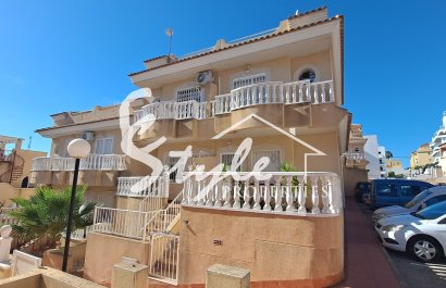 Townhouse - Resale - Villamartín - Las Filipinas