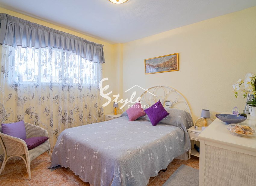 В продаже красивая квартира 3 спальни с видом на море в Пунта-Прима, Коста-Бланка, Испания. ID2545