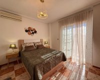 В продаже танхаус 2 спальни в урбанизации с бассейном в Ломас де Кабо Роиг, Лос Дольсес, Коста Бланка, Испания. ID2348