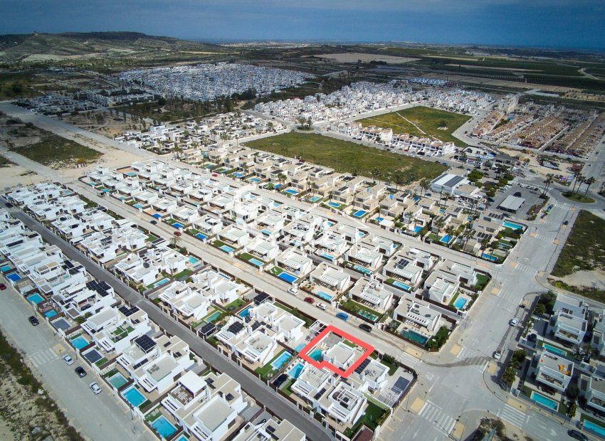 Villa built in 2024 with private pool and solarium for sale in Vistabella Golf, Orihuela Costa, Costa Blanca. ID2993