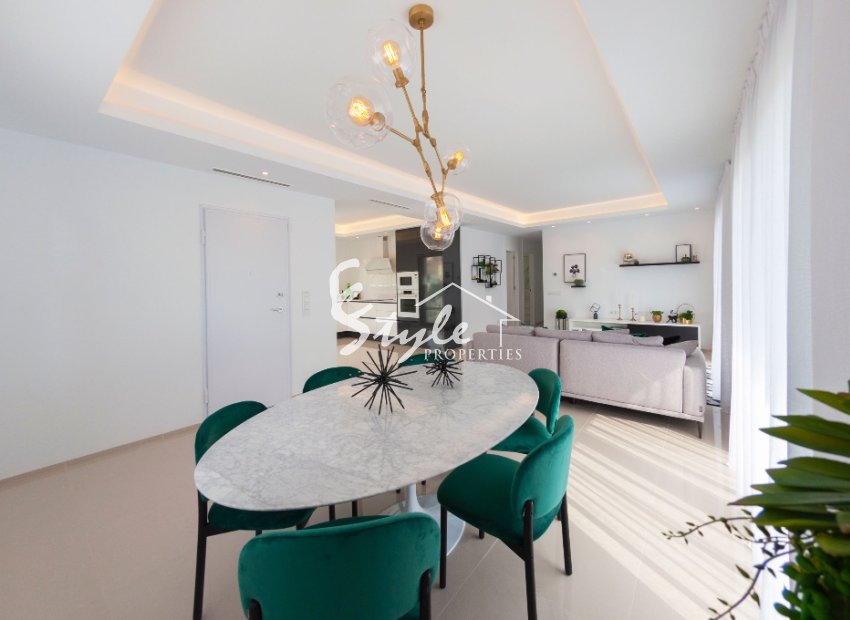 Villa con llave en venta en Quesada, Costa Blanca, España