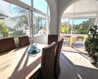 Villa de 4 dormitorios con vistas al mar en venta en La Zenia, Costa Blanca, España. ID2329