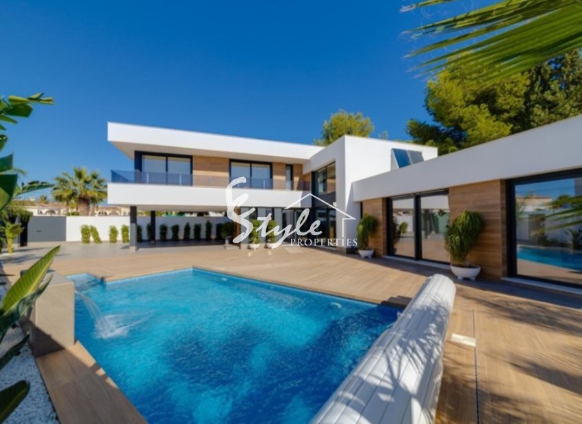 Villa de lujo de nueva construcción en ciudad Quesada, Costa Blanca, Alicante. ON1794
