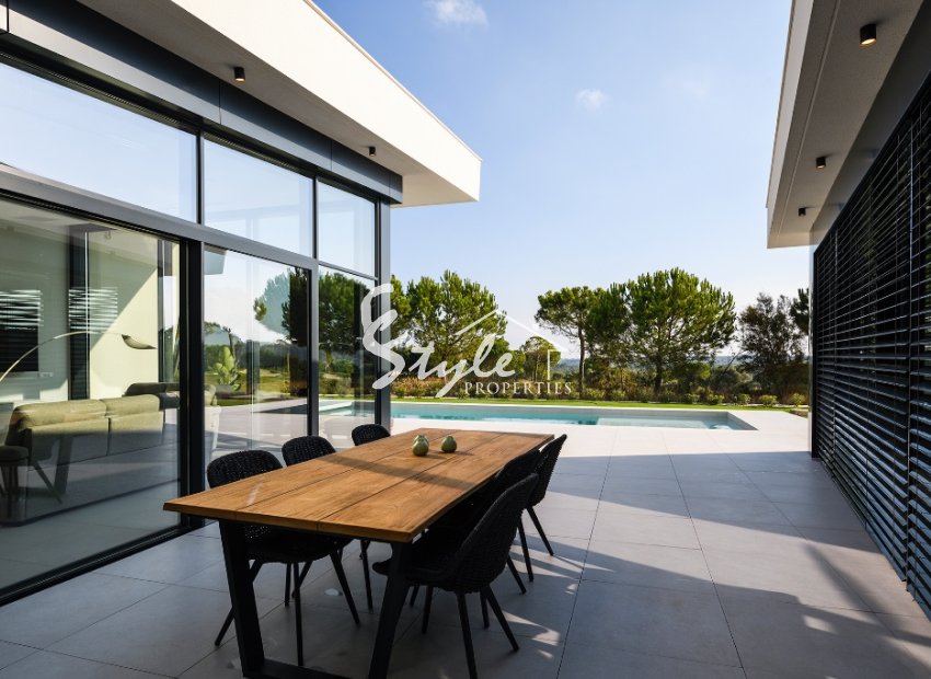 Villa de lujo de nueva construcción en venta en San Miguel de Salinas, Orihuela Costa, Costa Blanca Sur, España