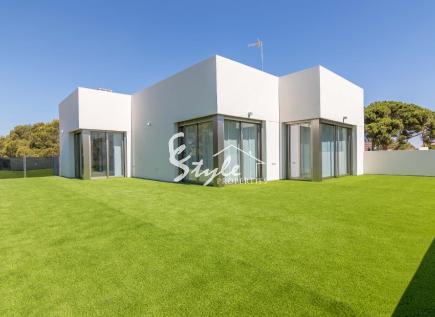 Villa de lujo en venta en Campoamor, Costa Blanca. ON1431