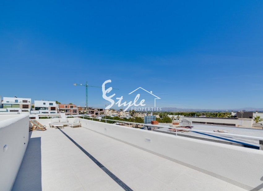 Villa de nueva construcción en venta en Ciudad Quesada, Costa Blanca, España. ON1849