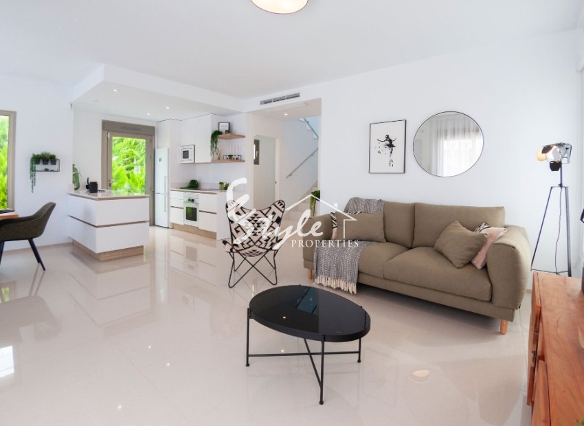 Villa de nueva construcción en venta en Los Alcazares, Murcia, España. ON1411