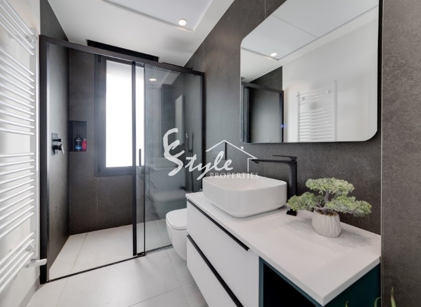 Villa de obra nueva en venta en Lo Romero, Costa Blanca, España. ON1823