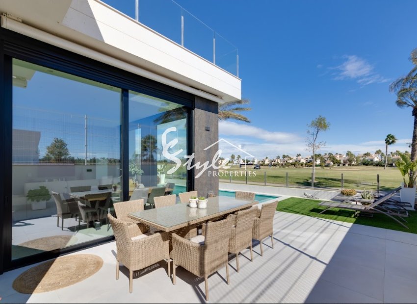 Villa de obra nueva en venta en Lo Romero, Costa Blanca, España. ON1823