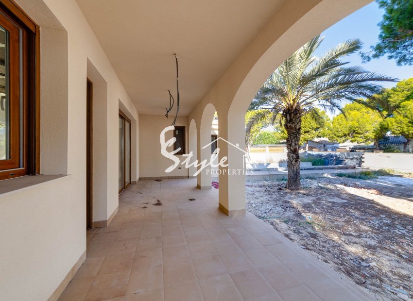 Villa de obra nueva en venta en Punta Prima, Costa Blanca, España. ON1460