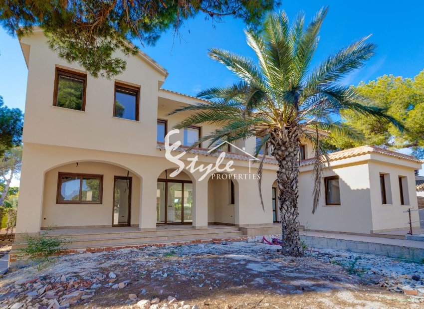 Villa de obra nueva en venta en Punta Prima, Costa Blanca, España. ON1460