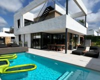 Villa en venta en Finestrat, Costa Blanca, España. iID:1809