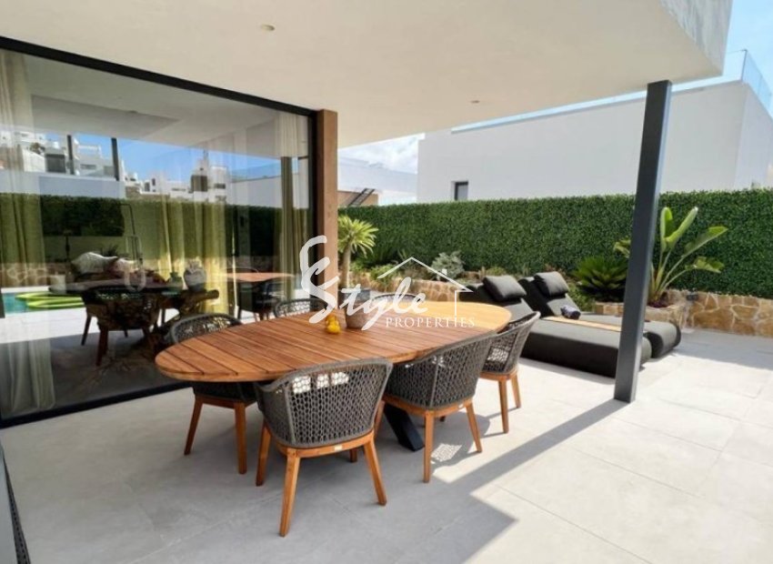 Villa en venta en Finestrat, Costa Blanca, España. iID:1809