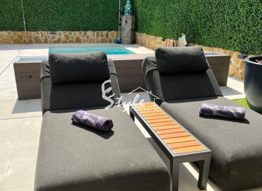 Villa en venta en Finestrat, Costa Blanca, España. iID:1809