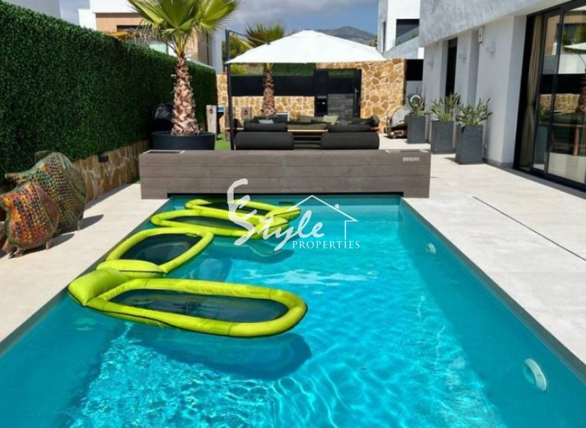 Villa en venta en Finestrat, Costa Blanca, España. iID:1809