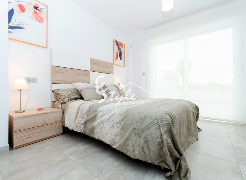 Villa moderna en venta en Torreta, Torrevieja, Costa Blanca, España. ON1732