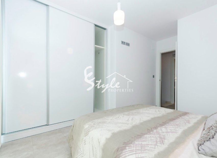 Villa moderna en venta en Torreta, Torrevieja, Costa Blanca, España. ON1732