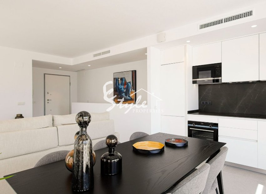 Villa nueva en venta en Guardamar del Segura, Costa Blanca, Alicante, España.ON1509