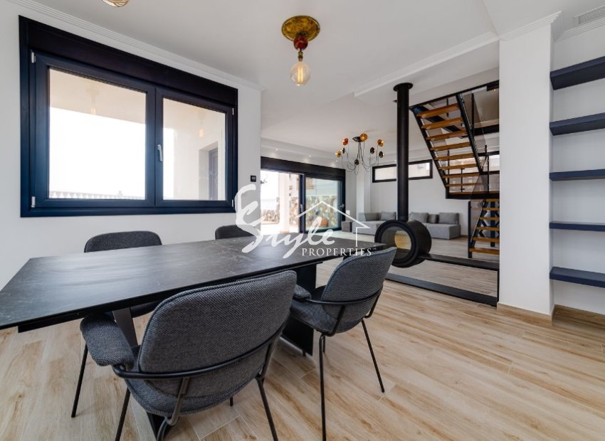 Villa on the first line of the sea in La Mata (Torrevieja) Spain. ID1826