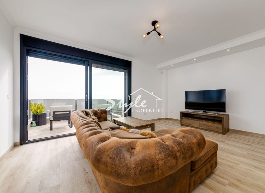 Villa on the first line of the sea in La Mata (Torrevieja) Spain. ID1826