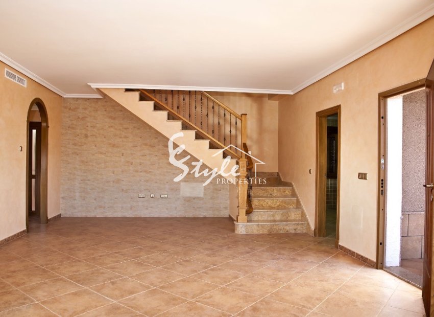 Вилла от застройщика на продажу в Пунта прима, Лос АлтосPunta Prima, Los Altos, Alicante, Испания