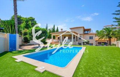 Villa - Resale - Alicante - Alicante