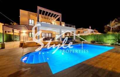 Villa - Resale - Cabo Roig - Cabo Roig