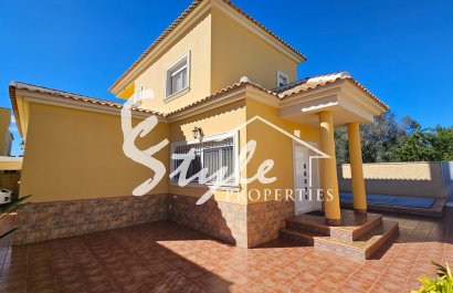 Villa - Resale - La Marina - La Marina