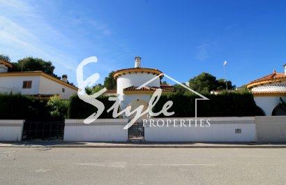 Villa - Resale - Mil Palmeras - Mil Palmeras