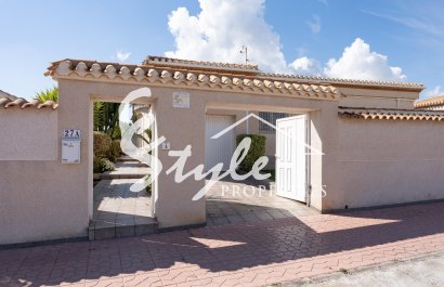 Villa - Resale - Orihuela-Costa - F-82308