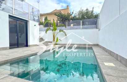 Villa - Resale - Torrevieja - Los Balcones