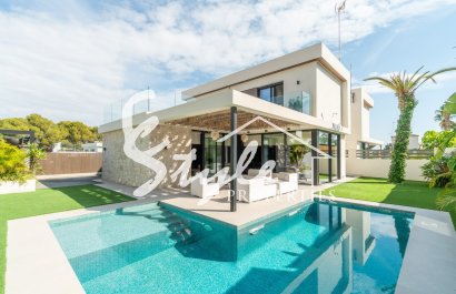 Villa - Resale - Torrevieja - Los Balcones