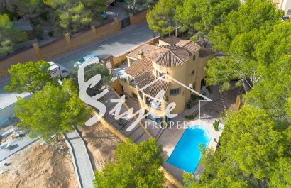Villa - Resale - Villamartín - Villamartin