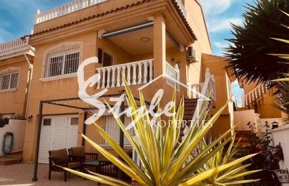 Villa - Resale - Villamartín - Villamartin