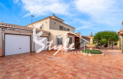 Villa - Reventa - Torrevieja  - Torrevieja