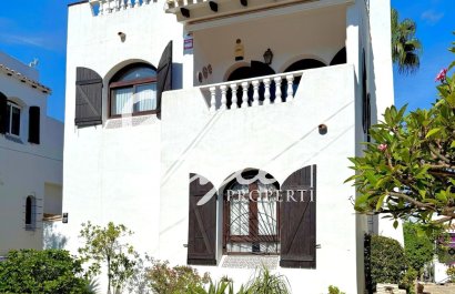 Villa - Reventa - Villamartín - Villamartin