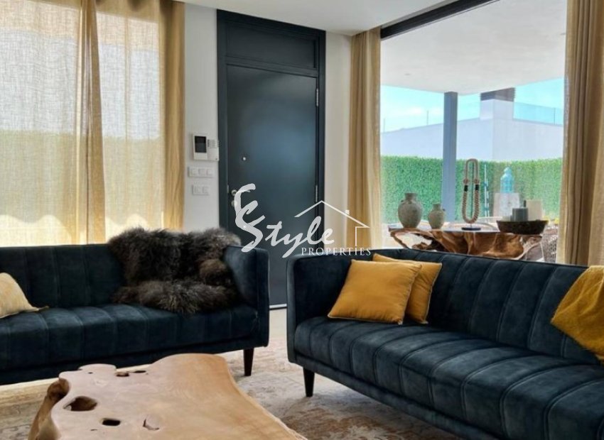 Вилла в Финестрате, Коста Бланка, Испания. ID:1809