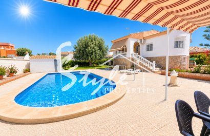 Вилла - Вторичное жилье - Torrevieja - Ла Сиеста