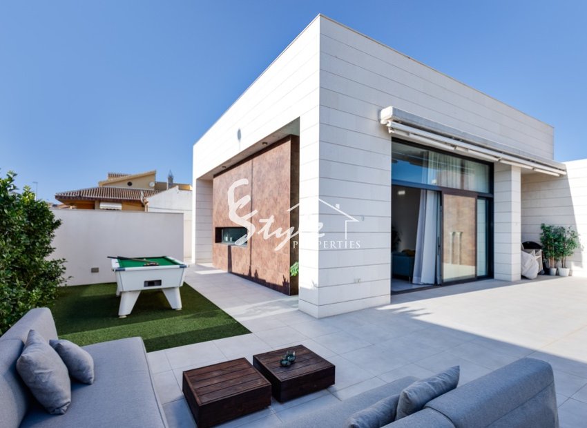 Villas de nueva construcción en Pilar de la Horadada, Costa Blanca.España.ON1825