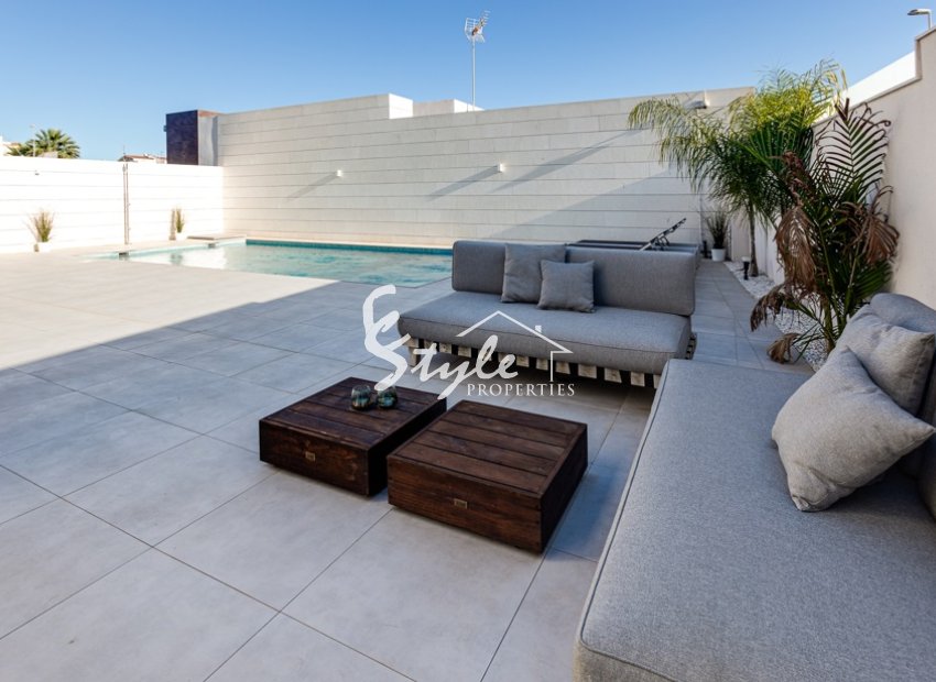 Villas de nueva construcción en Pilar de la Horadada, Costa Blanca.España.ON1825