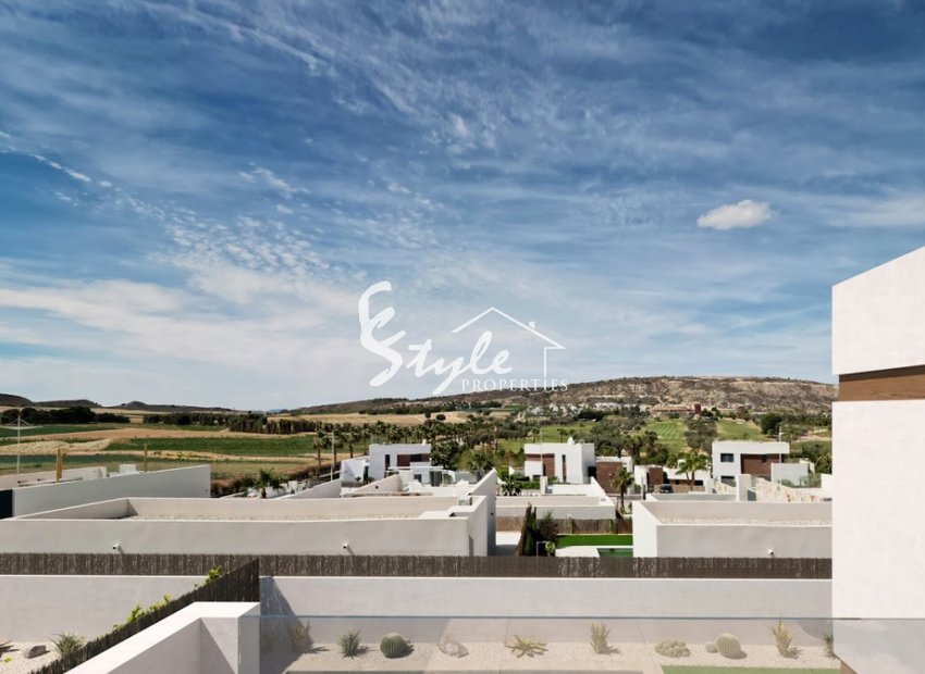 Villas de nueva construcción en venta en La Finca Golf, Costa Blanca, España. ON1844