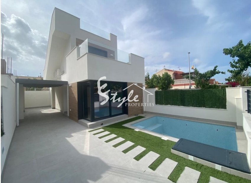 Villas de obra nueva en Los Alcázares, Murcia, Spain. ON1829