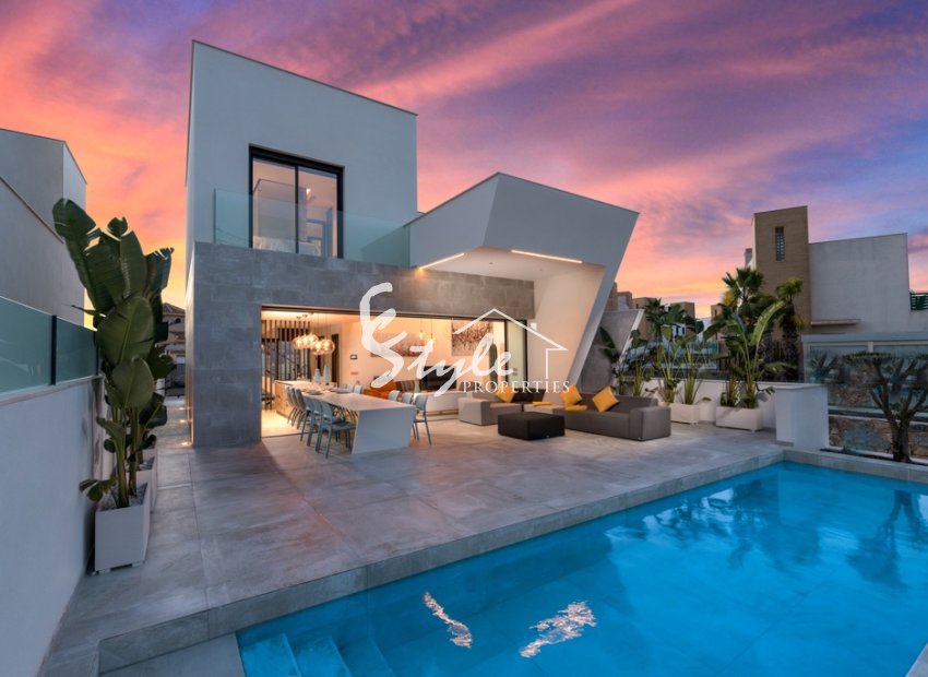 Villas de obra nueva en venta en Ciudad Quesada, Costa Blanca, España.ON734