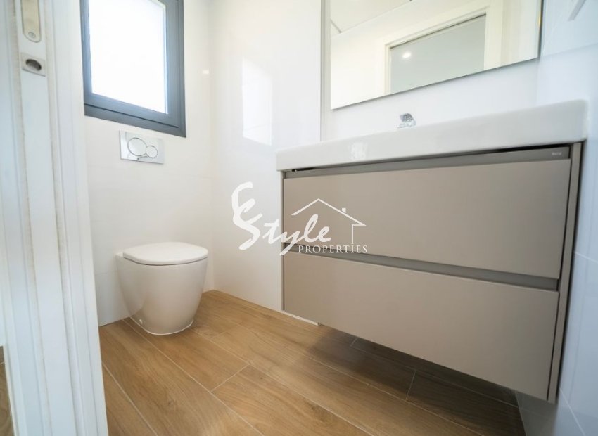 Виллы новой постройки на продажу в Ла Финка Гольф, Коста Бланка, Испания.ОN1887