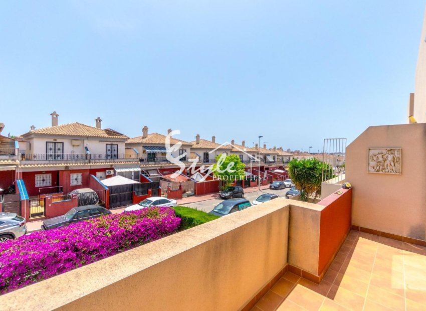 Вторичное жилье - Adosado - Torrevieja - Aguas Nuevas