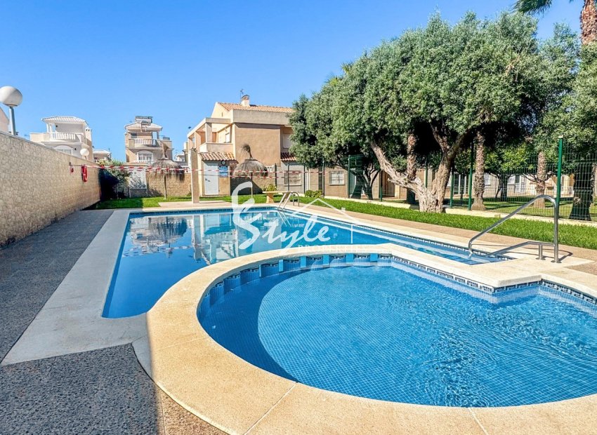 Вторичное жилье - Adosado - Torrevieja - Nueva Torrevieja - Aguas Nuevas