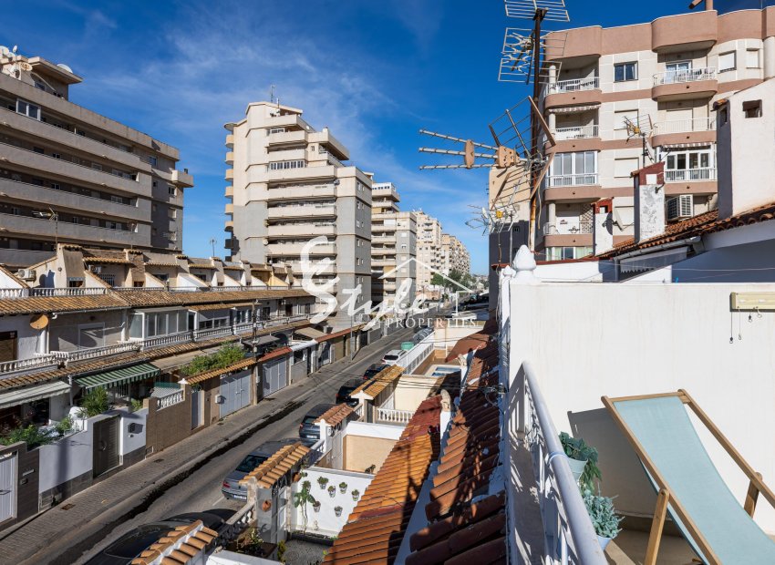 Вторичное жилье - Adosado - Torrevieja - Торревьеха